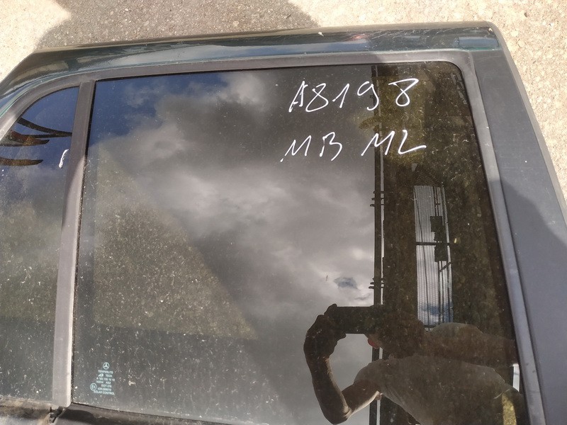 Боковое окно - задний правый used used Mercedes-Benz ML-CLASS 2000 3.2