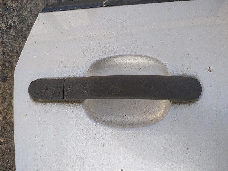 Ручка двери нaружная задний правый used used Ford FIESTA 1986 1.6