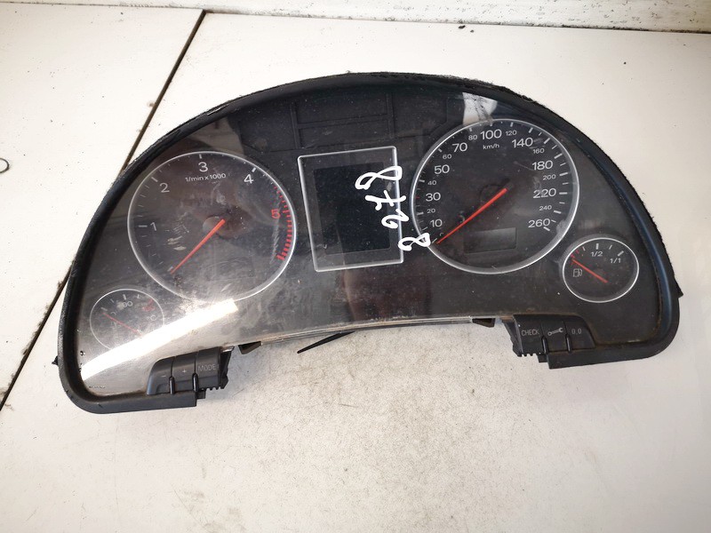 Spidometras - prietaisu skydelis 8e0920900m used Audi A4 2002 1.9