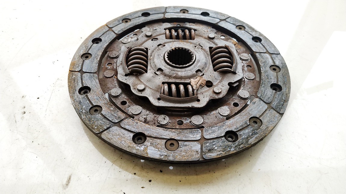 Clutch disc 321004810 USED Ford MONDEO 2005 2.0