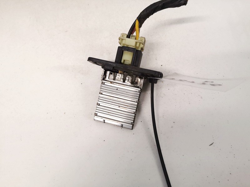 Резистор отопителя от производителя  used used Hyundai I30 2011 1.6