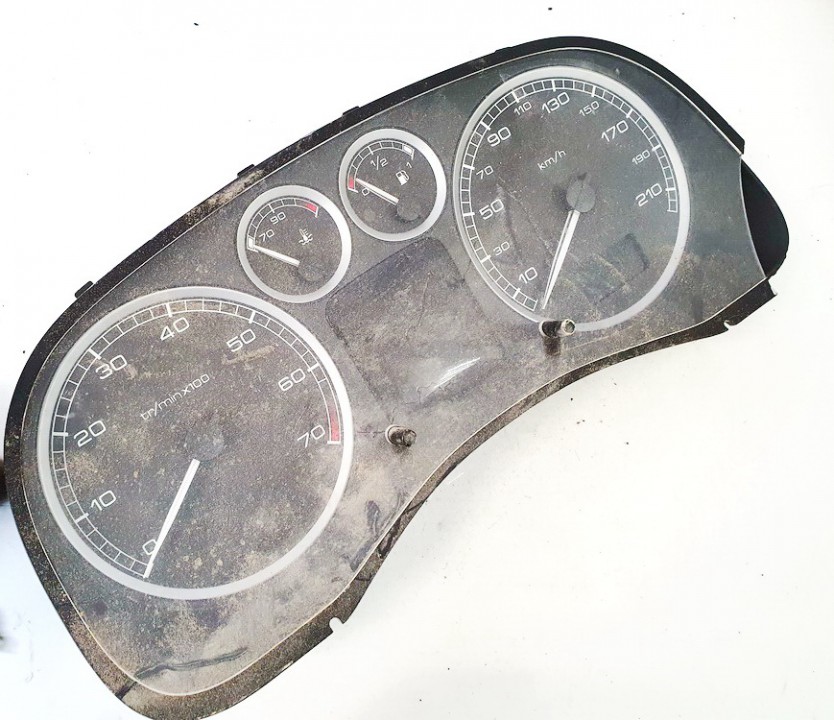 Spidometras - prietaisu skydelis p9651299480c 21674879-9, 21651870-3 Peugeot 307 2006 1.6