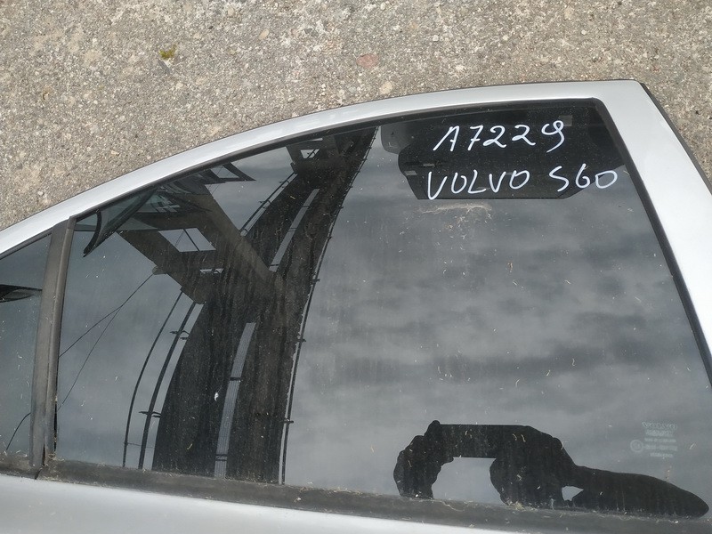 Door-Drop Glass rear right used used Volvo S60 2001 2.4
