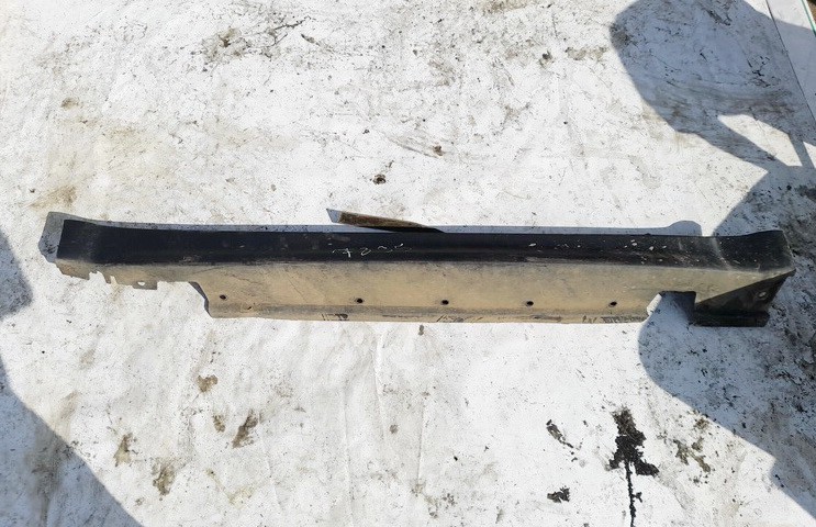 Left Sill Moulding used used Mini ONE 2003 1.6