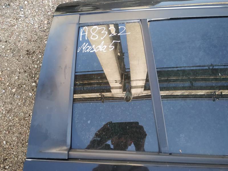 Поворотное стекло - задний правый used used Mazda 5 2008 2.0