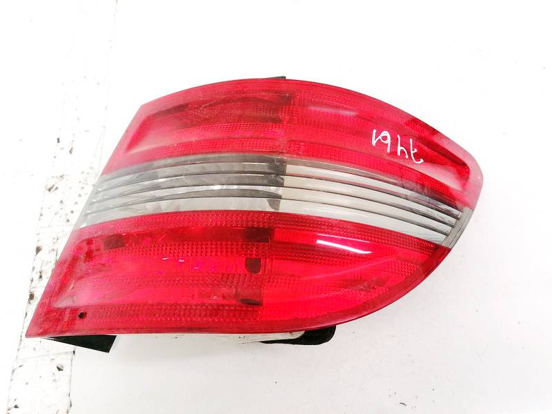 Tail Light lamp Outside, Rear Right A1698202464 USED Mercedes-Benz B-CLASS 2005 2.0