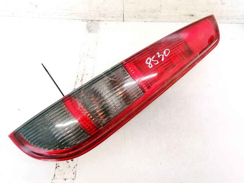 Tail Light lamp Outside, Rear Right USED USED Ford FOCUS 2001 1.8