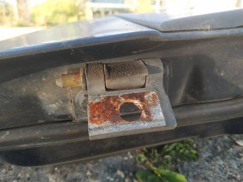 Front Door Hinge used used Volvo V70 2007 2.4
