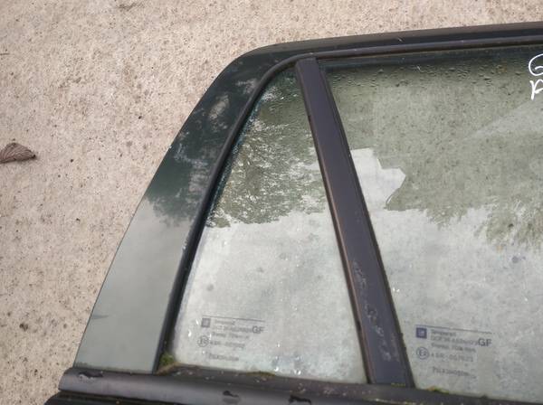 Quarter glass - rear right side used used Opel ASTRA 2010 1.7
