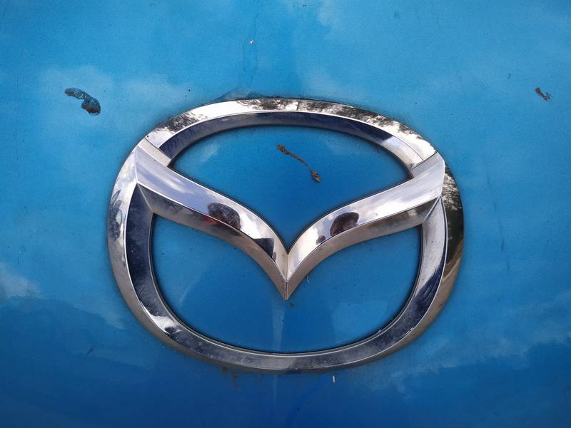 Galinis zenkliukas (Emblema) used used Mazda 3 2004 1.6