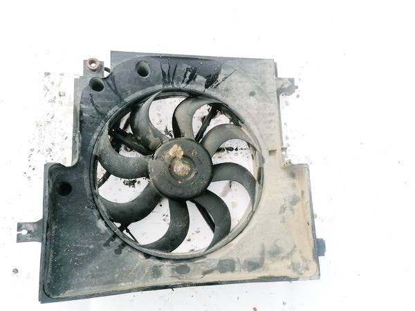 диффузор (вентилятор радиатора) USED USED Kia CARNIVAL 2000 2.9