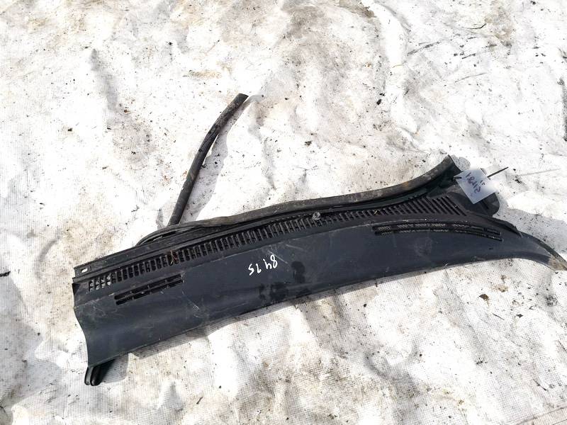 Wiper Muolding used used Toyota AVENSIS 2008 2.0