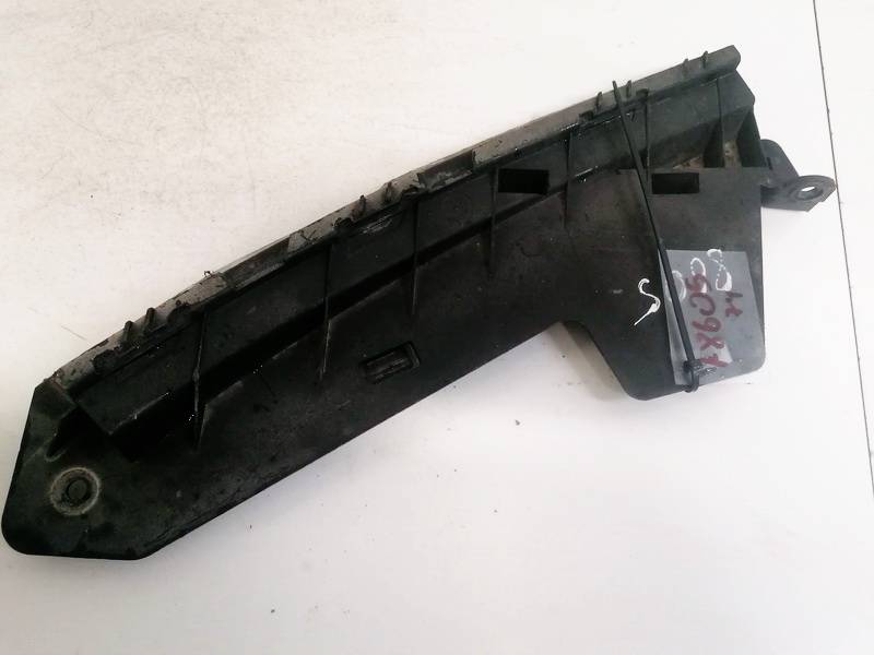 Front Bumper mounts 30796387 USED Volvo S80 2000 2.5