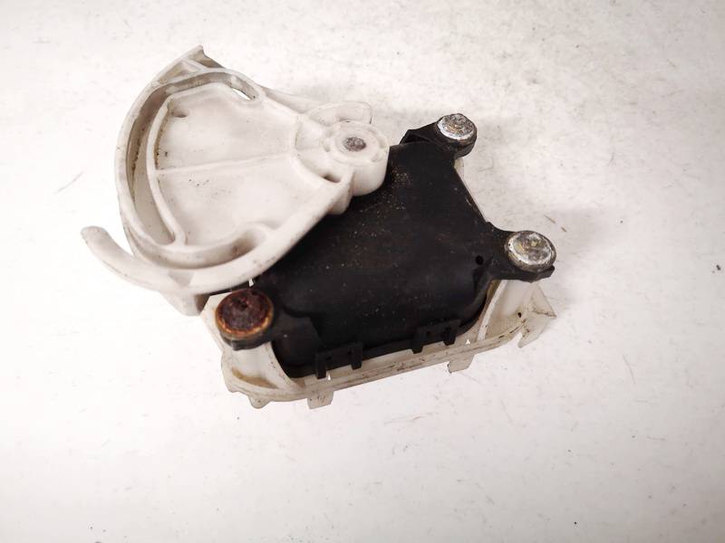 Heater Vent Flap Control Actuator Motor used used Toyota AVENSIS 2004 2.0