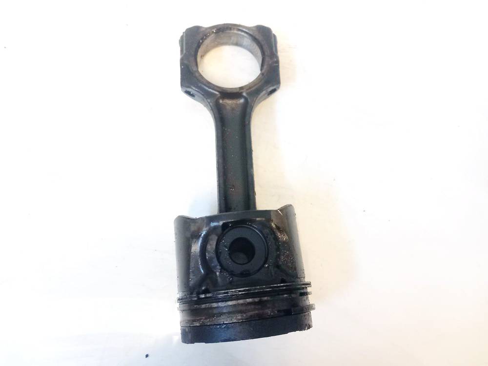 Piston and Conrod (Connecting rod) used used Peugeot 607 2001 2.2