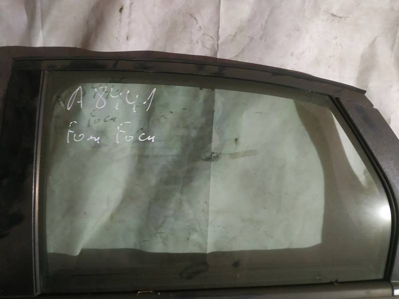 Боковое окно - задний левый used used Ford FOCUS 2000 1.4