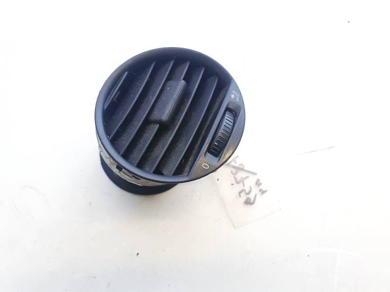 Dash Vent (Air Vent Grille) 2k0819703b used Volkswagen CADDY 2005 1.9