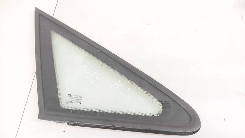 Front Right passenger side corner quarter window glass USED USED Opel ZAFIRA 2000 2.0