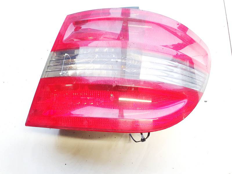 Tail Light lamp Outside, Rear Right a1698200377 used Mercedes-Benz B-CLASS 2012 1.8
