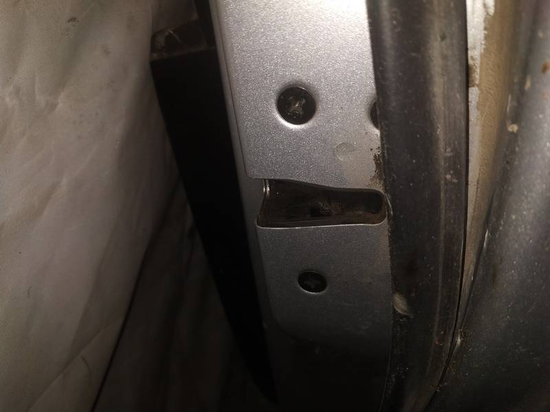 Door Lock Mechanism - front right side used used Mazda 5 2007 2.0