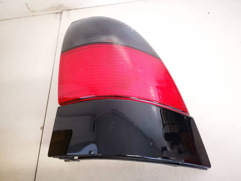Tail Light lamp Outside, Rear Right 4564464 USED SAAB 9-5 1998 3.0