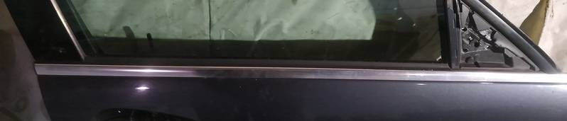 Glass Trim Molding-weatherstripping - front right side used used Mercedes-Benz C-CLASS 2004 2.7