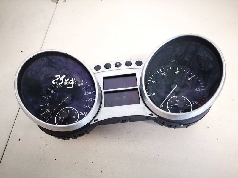 Speedometers - Cockpit - Speedo Clocks Instrument a2515407047 a2515402111, a2514420121 Mercedes-Benz ML-CLASS 2002 2.7