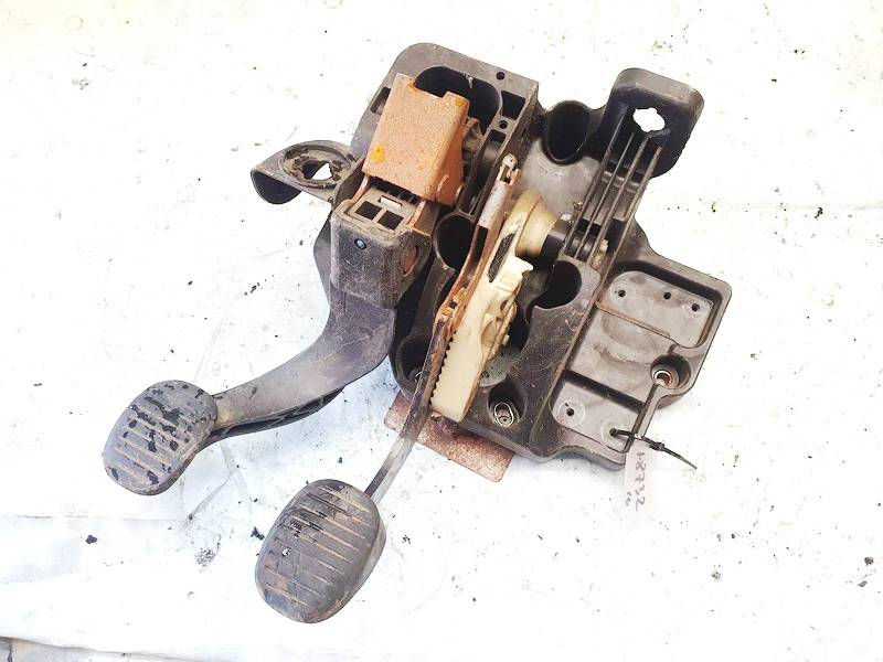 Clutch pedal used used Fiat BRAVO 1997 1.6