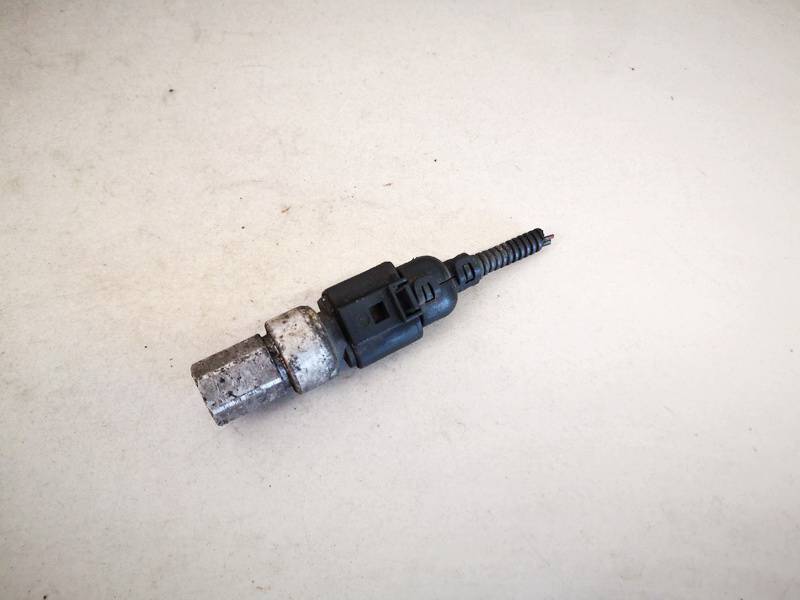 Pressure Switch, air conditioning AC Pressure Switch Control used used Volkswagen GOLF 2005 1.9