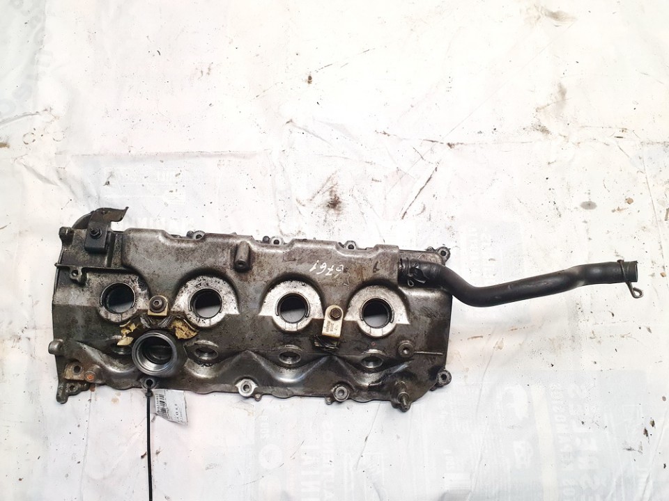 Valve cover used used Toyota PREVIA 1991 2.4