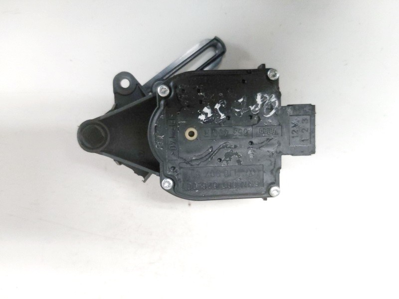 Heater Vent Flap Control Actuator Motor 1J0907511 653400R, 6NN007626-00 Volkswagen GOLF 2005 1.9